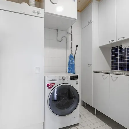 Spacious Nordic With Private Sauna Rovaniemi